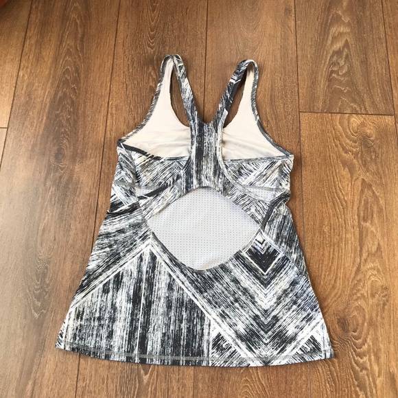 Lululemon Tank Top - Picture 2 of 4